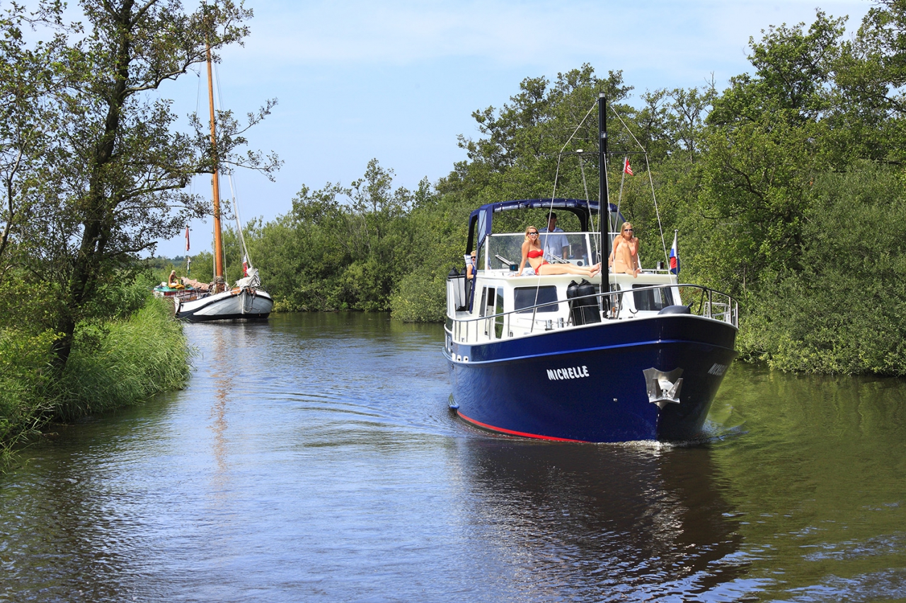 Mieten Sie Yacht Michelle