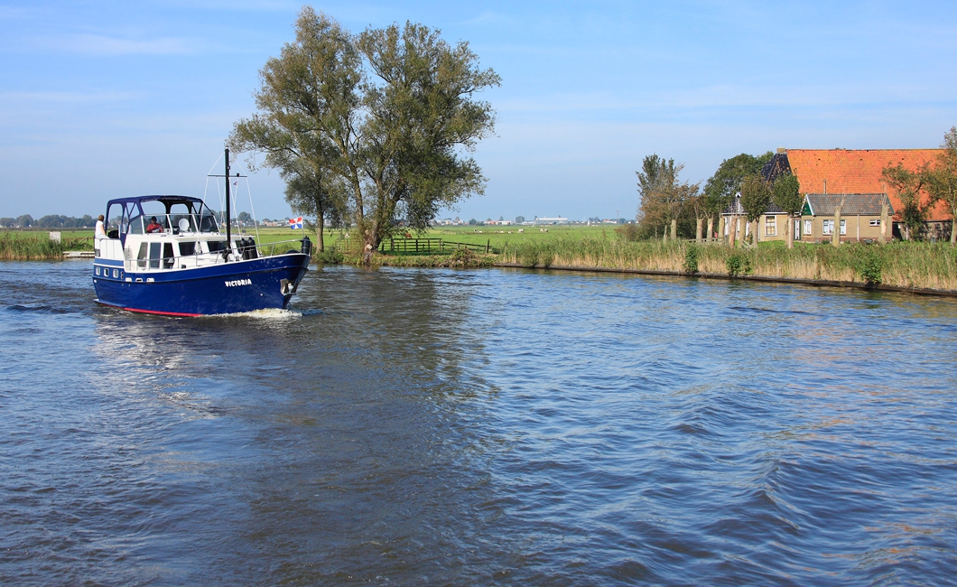 Yachtcharter Klompmaker - Bootsverleih Lemmer